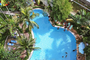 Отель Rainbow Paradise Beach Resort  Пулау-Пинанг 